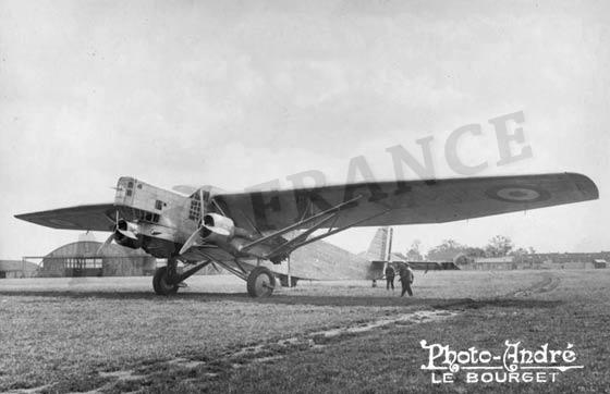 Farman F-221